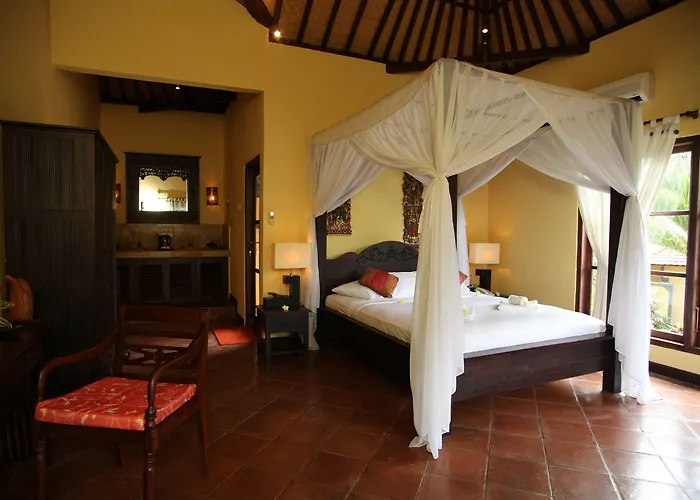 Puri Mangga Sea View And Resort 4*