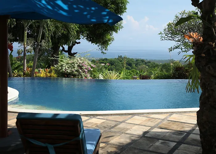 Puri Mangga Sea View And Resort Lovina