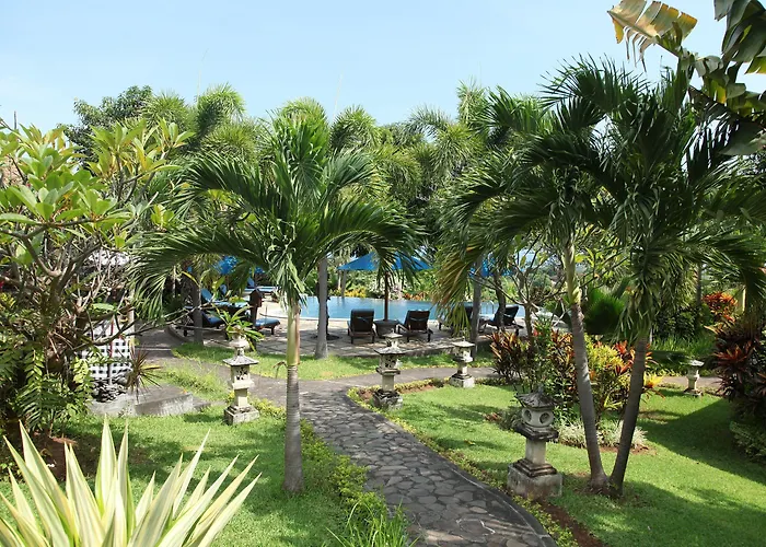 Puri Mangga Sea View And Resort 4*