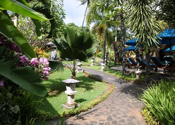 Puri Mangga Sea View And Resort 4*