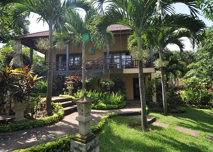 Puri Mangga Sea View And Resort Lovina