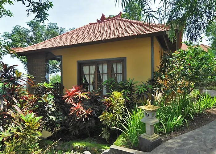 Puri Mangga Sea View And Resort 4*